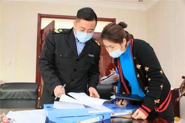 主動(dòng)靠前服務(wù)企業(yè)  嶗山區(qū)護(hù)航冷鏈企業(yè)平穩(wěn)發(fā)展 