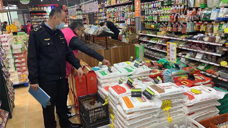 立案處罰2起，嶗山區(qū)市場(chǎng)監(jiān)督管理局開展糧食經(jīng)營(yíng)單位專項(xiàng)整治行動(dòng)