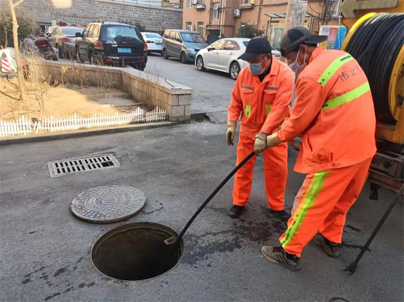 未雨綢繆 青島市北區(qū)排水管線提前疏通預(yù)養(yǎng)護(hù)