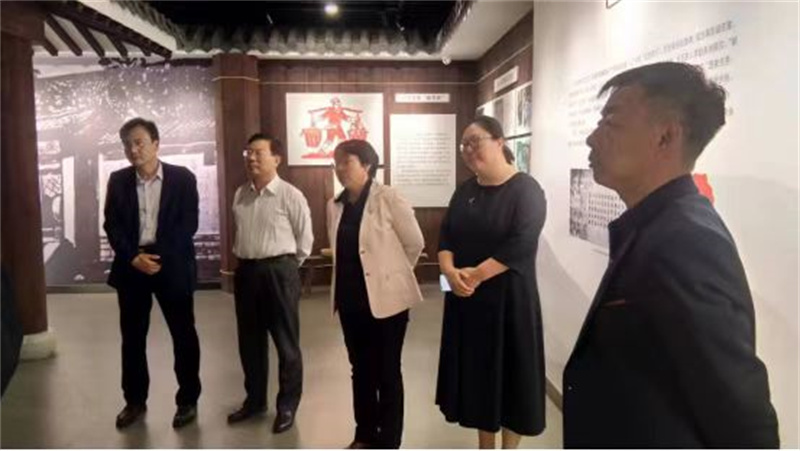 青島萊西強(qiáng)化家風(fēng)建設(shè) 助力年輕干部系好廉潔從政“第一?？圩印? title=