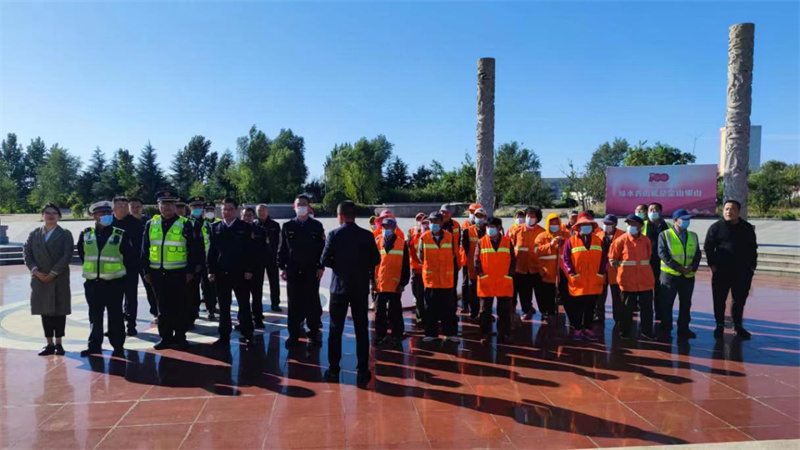 青島萊西:南墅鎮(zhèn)聯(lián)合發(fā)力開(kāi)展專項(xiàng)行動(dòng) 共建共享爭(zhēng)創(chuàng)典范之城