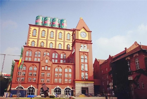 青島啤酒博物館首創(chuàng)夜游新模式，早鳥(niǎo)票全網(wǎng)瘋搶中……