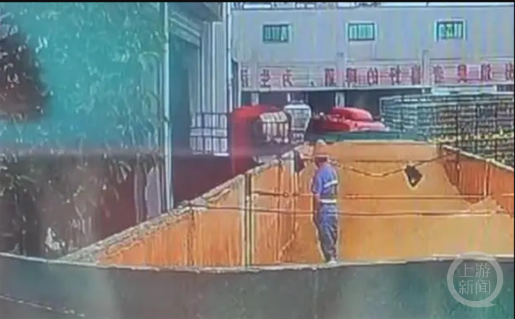 一泡尿差點(diǎn)“尿倒”青島啤酒？三廠“小便門(mén)”產(chǎn)生4大疑問(wèn)