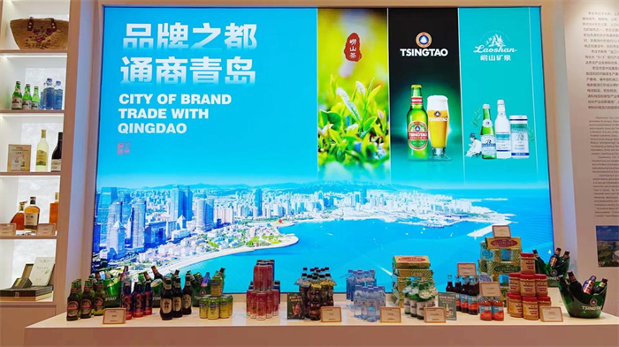 嶗山礦泉水、華東葡萄酒雙雙閃耀2024新加坡山東周！